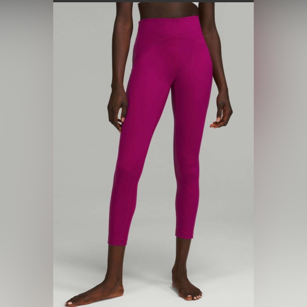#184 Lululemon InStill High-Rise Tight 25"
Magenta Purple - Sz 10